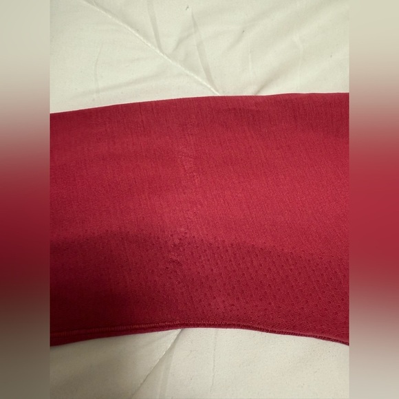 Lululemon Swiftly Speed Turtleneck Long Sleeve - Picture 9 of 11